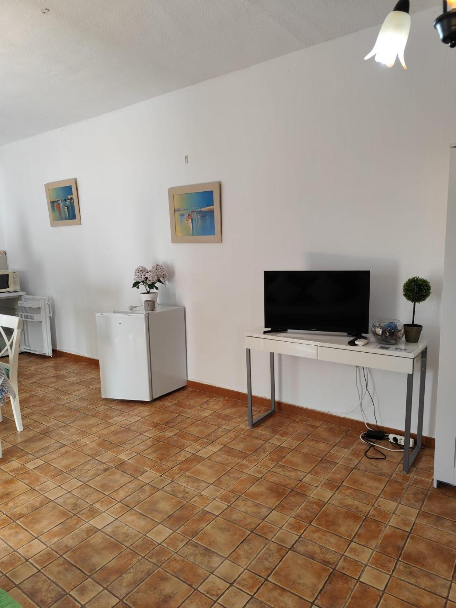 Studio Tropical Cullar Vega Bagian luar foto